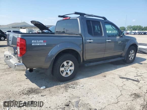 2007 Nissan Frontier Nismo z VIN 1N6AD07W67C443777, wystawiony jako Copart lot #64721775 z przebiegiem 175 628 mil mil oraz Szkoda całkowita • Salvage title. Historia ofert i sprzedaży dostępna na DreamBid. Obrazek 3.