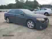 2014 Toyota Camry SE с VIN 4T1BF1FK3EU473649, выставлен на аукционе Copart как лот 82344745 с пробегом 117 875 миль миль и Списание • Salvage title. История ставок и продаж доступна на DreamBid. Изображение 4.