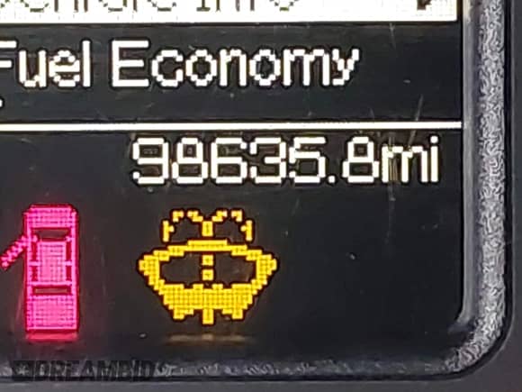 2018 Ram 1500 Big Horn z VIN 1C6RR7GG7JS319692, wystawiony jako IAAI lot #41486502 z przebiegiem 98 635 mil mil oraz . Historia ofert i sprzedaży dostępna na DreamBid. Obrazek 16.