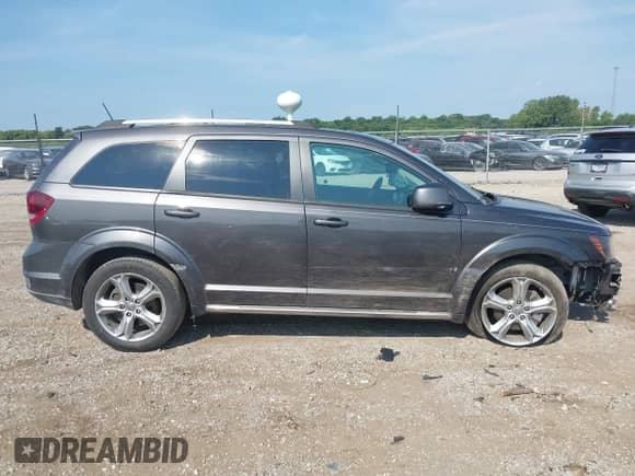 2017 Dodge Journey Crossroad Plus with VIN 3C4PDCGG4HT613518, listed as a IAAI auction lot 42972322 with 137,365 mi miles and . Bid and sale history available at DreamBid. Image 14.