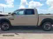 2017 Ram 1500 Rebel z VIN 1C6RR7YT8HS619828, wystawiony jako IAAI lot #42873979 z przebiegiem 136 471 mil mil oraz . Historia ofert i sprzedaży dostępna na DreamBid. Obrazek 15.