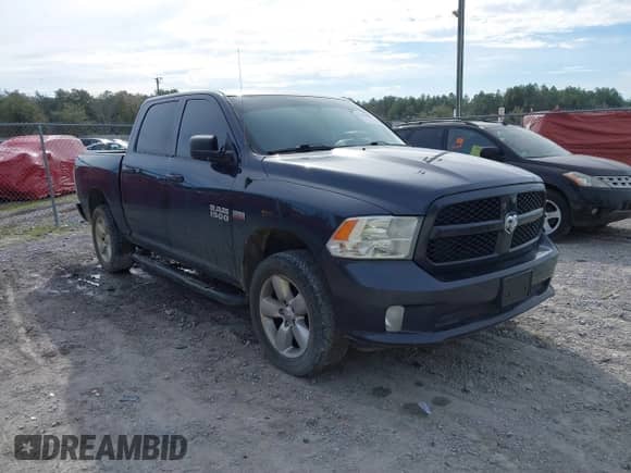 2018 Ram 1500 Express z VIN 1C6RR6KT4JS340854, wystawiony jako IAAI lot #41679041 z przebiegiem 127 652 mil mil oraz . Historia ofert i sprzedaży dostępna na DreamBid. Obrazek 1.