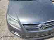 2010 Volkswagen Tiguan S с VIN WVGAV7AX8AW533430, выставлен на аукционе Copart как лот 70253625 с пробегом 144 749 миль миль и Списание • Salvage title. История ставок и продаж доступна на DreamBid. Изображение 13.