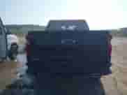 2024 Chevrolet Silverado 1500 Custom Trail Boss z VIN 3GCUDCE84RG425834, wystawiony jako IAAI lot #42396212 z przebiegiem 16 564 mil mil oraz . Historia ofert i sprzedaży dostępna na DreamBid. Obrazek 16.