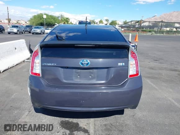 2013 Toyota Prius One с VIN JTDKN3DU5D1679109, выставлен на аукционе IAAI как лот 43466290 с пробегом 132 181 миль миль и . История ставок и продаж доступна на DreamBid. Изображение 17.