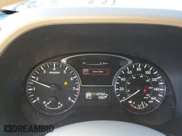 2015 Nissan Pathfinder SL with VIN 5N1AR2MN0FC709915, listed as a Copart auction lot 84930685 with 112,292 mi miles and Salvage title. Bid and sale history available at DreamBid. Image 9.