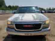 2000 GMC Sierra 1500 SLE с VIN 2GTEK19T5Y1245542, выставлен на аукционе Copart как лот 59162745 с пробегом 207 885 миль миль и Списание • Salvage title. История ставок и продаж доступна на DreamBid. Изображение 5.