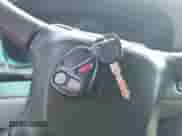2002 GMC Sierra 1500 SLE z VIN 2GTEK19T721409638, wystawiony jako IAAI lot #43026348 z przebiegiem 218 504 mil mil oraz . Historia ofert i sprzedaży dostępna na DreamBid. Obrazek 11.