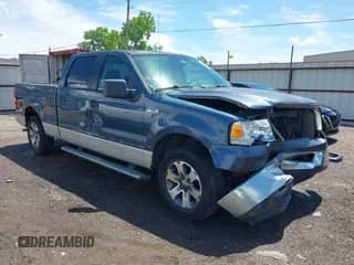 2006 Ford F-150 XLT z VIN 1FTRW12W76FA71523, wystawiony jako IAAI lot #42115427 z przebiegiem 288 253 mil mil oraz . Historia ofert i sprzedaży dostępna na DreamBid. Obrazek 1.