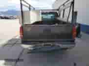 2002 Chevrolet Silverado 2500HD LS с VIN 1GCHK23U82F202656, выставлен на аукционе Copart как лот 61955935 с пробегом 284 423 миль миль и Списание • Salvage title. История ставок и продаж доступна на DreamBid. Изображение 6.