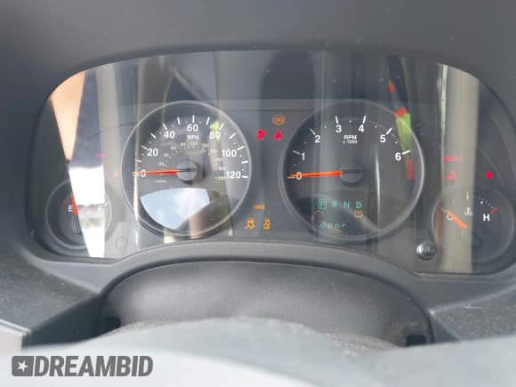 2012 Jeep Compass Sport z VIN 1C4NJDBBXCD608033, wystawiony jako IAAI lot #43069199 z przebiegiem 177 249 mil mil oraz . Historia ofert i sprzedaży dostępna na DreamBid. Obrazek 7.