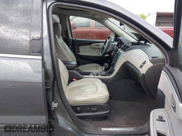 2009 Chevrolet Traverse LTZ with VIN 1GNER33DX9S124927, listed as a IAAI auction lot 42192814 with 185,302 mi miles and . Bid and sale history available at DreamBid. Image 5.