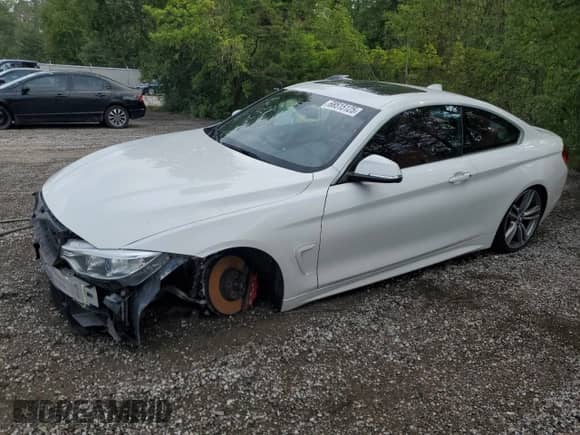 2015 BMW 4 Series 435i xDrive с VIN WBA3R5C50FK371578, выставлен на аукционе Copart как лот 68515125 с пробегом 115 439 миль миль и Списание • Salvage title. История ставок и продаж доступна на DreamBid. Изображение 1.