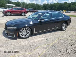 2022 BMW 7 Series 740i xDrive с VIN WBA7T4C01NCH64325, выставлен на аукционе Copart как лот 68627435 с пробегом 45 914 миль миль и Списание • Salvage title. История ставок и продаж доступна на DreamBid. Изображение 1.