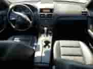 2010 Mercedes-Benz C 300 Sport с VIN WDDGF8BB9AF456139, выставлен на аукционе Copart как лот 66520225 с пробегом 143 428 миль миль и Чистый • Clean title. История ставок и продаж доступна на DreamBid. Изображение 8.