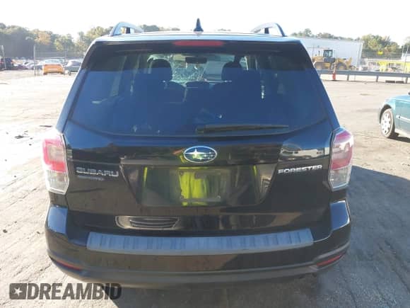 2018 Subaru Forester Premium z VIN JF2SJAEC5JH405628, wystawiony jako IAAI lot #43463543 z przebiegiem 106 481 mil mil oraz . Historia ofert i sprzedaży dostępna na DreamBid. Obrazek 16.