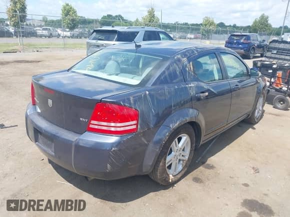 2008 Dodge Avenger SXT с VIN 1B3LC56K28N213316, выставлен на аукционе IAAI как лот 42947642 с пробегом 61 161 миль миль и . История ставок и продаж доступна на DreamBid. Изображение 4.