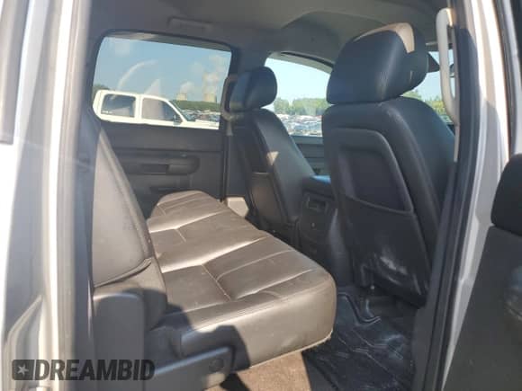 2011 GMC Sierra 1500 SLE with VIN 3GTP2VE39BG249677, listed as a Copart auction lot 71597015 with 161,283 mi miles and Salvage title. Bid and sale history available at DreamBid. Image 10.