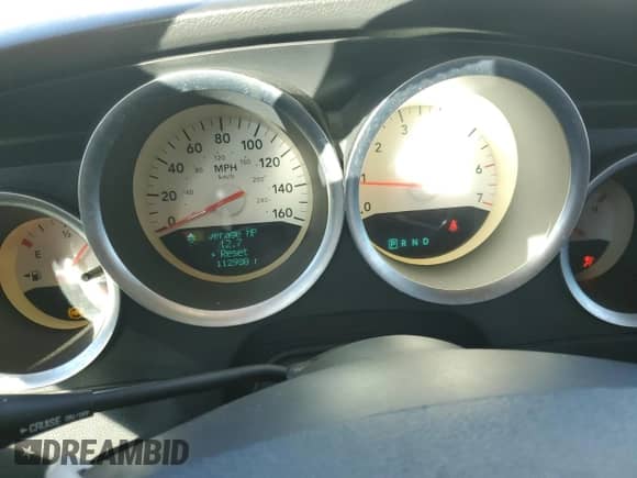 2005 Dodge Magnum RT z VIN 2D8GV58265H670143, wystawiony jako Copart lot #87054325 z przebiegiem 112 938 mil mil oraz Szkoda całkowita • Salvage title. Historia ofert i sprzedaży dostępna na DreamBid. Obrazek 9.