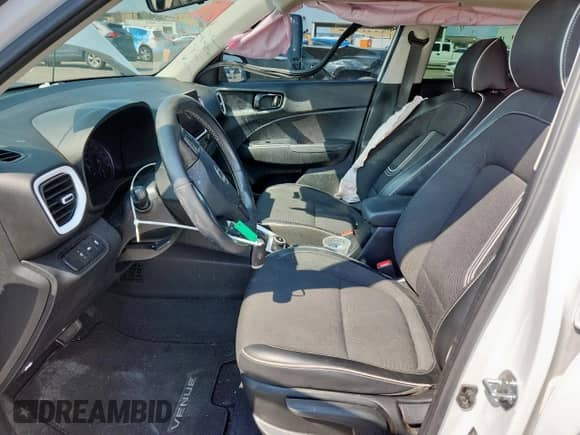 2022 Hyundai Venue SEL с VIN KMHRC8A38NU135535, выставлен на аукционе Copart как лот 71615125 с пробегом 43 167 миль миль и Списание • Salvage title. История ставок и продаж доступна на DreamBid. Изображение 7.