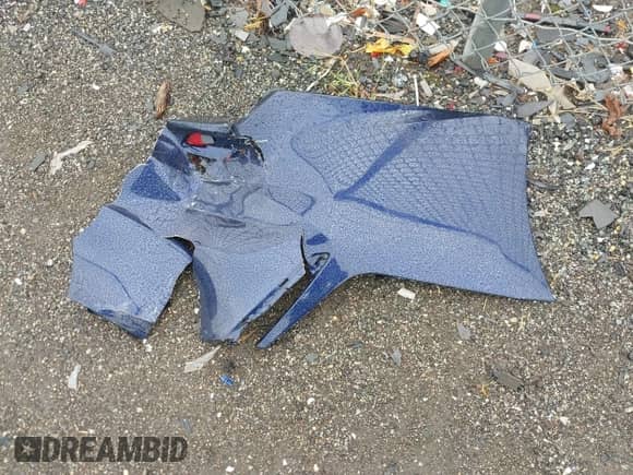 2021 Toyota Camry SE Nightshade z VIN 4T1G11AK8MU585082, wystawiony jako IAAI lot #43245347 z przebiegiem 88 301 mil mil oraz . Historia ofert i sprzedaży dostępna na DreamBid. Obrazek 12.