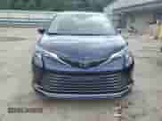 2021 Toyota Sienna Limited z VIN 5TDESKFC8MS034235, wystawiony jako Copart lot #63770035 z przebiegiem 50 981 mil mil oraz Szkoda całkowita • Salvage title. Historia ofert i sprzedaży dostępna na DreamBid. Obrazek 5.