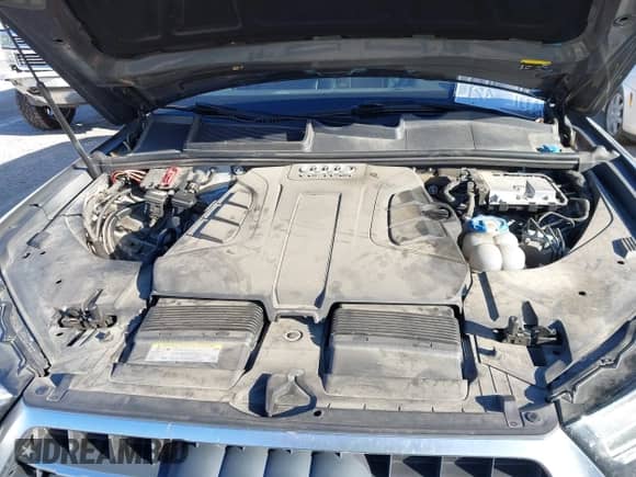 2017 Audi Q7 Premium Plus with VIN WA1LAAF70HD029923, listed as a IAAI auction lot 43546251 with 130,976 mi miles and . Bid and sale history available at DreamBid. Image 10.