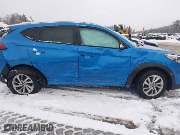 2017 Hyundai Tucson Sport z VIN KM8J3CA22HU313239, wystawiony jako IAAI lot #41649102 z przebiegiem 155 212 mil mil oraz . Historia ofert i sprzedaży dostępna na DreamBid. Obrazek 6.