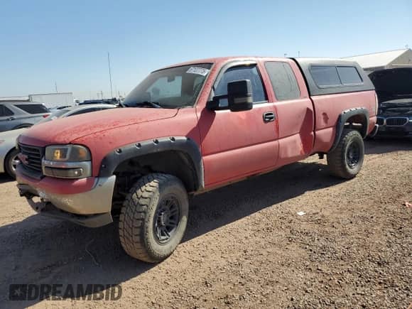 1999 GMC Sierra 1500 SL с VIN 1GTEK19T0XE520022, выставлен на аукционе Copart как лот 67127775 с пробегом 252 843 миль миль и Списание • Salvage title. История ставок и продаж доступна на DreamBid. Изображение 1.