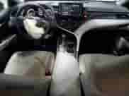 2023 Toyota Camry SE z VIN 4T1S11AK2PU736173, wystawiony jako Copart lot #86749375 z przebiegiem 26 763 mil mil oraz Szkoda całkowita • Salvage title. Historia ofert i sprzedaży dostępna na DreamBid. Obrazek 8.