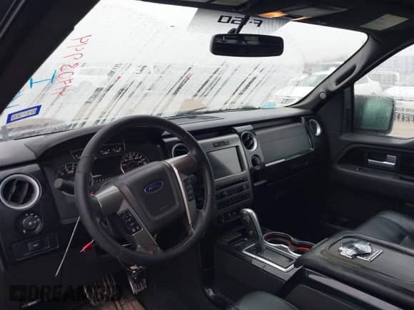 2012 Ford F-150 Lariat with VIN 1FTFW1E68CFA72822, listed as a IAAI auction lot 41403944 with 250,502 mi miles and . Bid and sale history available at DreamBid. Image 18.