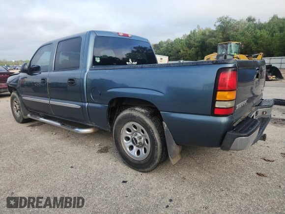 2006 GMC Sierra 1500 SLE1 z VIN 2GTEC13Z761344015, wystawiony jako Copart lot #81309585 z przebiegiem 191 829 mil mil oraz Szkoda całkowita • Salvage title. Historia ofert i sprzedaży dostępna na DreamBid. Obrazek 2.