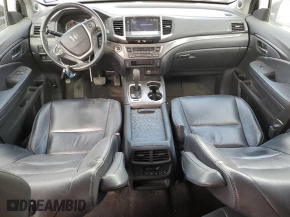 2016 Honda Pilot EX-L with VIN 5FNYF5H53GB043435, listed as a Copart auction lot 82613805 with 162,326 mi miles and Clean title. Bid and sale history available at DreamBid. Image 8.