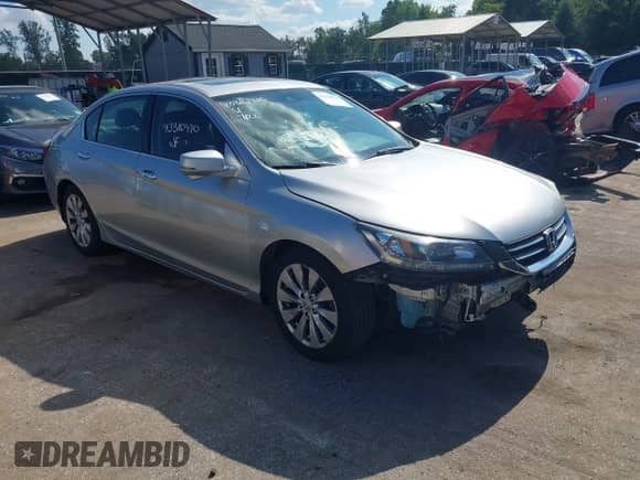 2015 Honda Accord EX-L with VIN 1HGCR2F89FA140189, listed as a IAAI auction lot 43310970 with 94,301 mi miles and . Bid and sale history available at DreamBid. Image 1.
