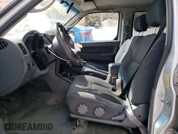 2004 Nissan Frontier SC with VIN 1N6MD29Y64C422771, listed as a Copart auction lot 47132115 with 151,009 mi miles and Salvage title. Bid and sale history available at DreamBid. Image 7.