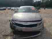 2018 Kia Optima LX z VIN 5XXGT4L31JG196128, wystawiony jako Copart lot #71420335 z przebiegiem 157 003 mil mil oraz Szkoda całkowita • Salvage title. Historia ofert i sprzedaży dostępna na DreamBid. Obrazek 5.