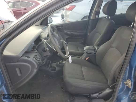 2004 Dodge Neon SE z VIN 1B3ES26C44D526483, wystawiony jako Copart lot #88456065 z przebiegiem 153 540 mil mil oraz Szkoda całkowita • Salvage title. Historia ofert i sprzedaży dostępna na DreamBid. Obrazek 7.