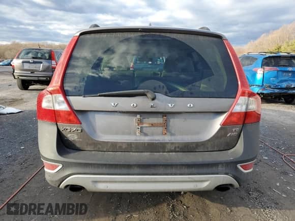 2010 Volvo XC70 3.0T с VIN YV4992BZXA1082364, выставлен на аукционе Copart как лот 86880924 с пробегом 161 107 миль миль и Списание • Salvage title. История ставок и продаж доступна на DreamBid. Изображение 6.