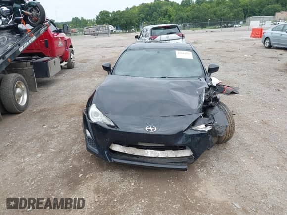 2013 Scion FR-S с VIN JF1ZNAA11D2711048, выставлен на аукционе IAAI как лот 42884327 с пробегом 71 767 миль миль и . История ставок и продаж доступна на DreamBid. Изображение 12.