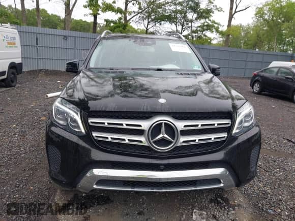 2017 Mercedes-Benz GLS 450 with VIN 4JGDF6EE1HA773469, listed as a IAAI auction lot 42333456 with 105,122 mi miles and . Bid and sale history available at DreamBid. Image 12.