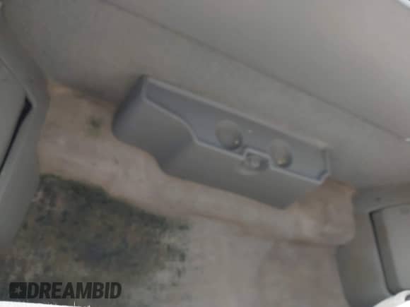 1997 Chevrolet S-10 LS с VIN 1GCCS1942VK103239, выставлен на аукционе IAAI как лот 42748370 с пробегом 229 864 миль миль и . История ставок и продаж доступна на DreamBid. Изображение 8.