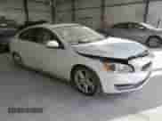 2015 Volvo S60 T5 Platinum с VIN YV1612TM8F2352980, выставлен на аукционе Copart как лот 82701654 с пробегом Не указан миль и Списание • Salvage title. История ставок и продаж доступна на DreamBid. Изображение 4.