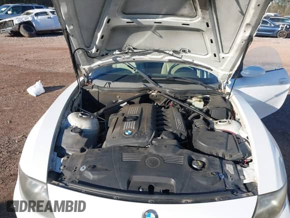 2008 BMW Z4 3.0i с VIN 4USBU33548LW74873, выставлен на аукционе IAAI как лот 41387887 с пробегом 185 696 миль миль и . История ставок и продаж доступна на DreamBid. Изображение 10.