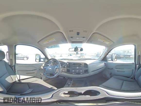 2013 Chevrolet Silverado 3500HD Work Truck с VIN 1GC4KZCG6DF231156, выставлен на аукционе Copart как лот 59614215 с пробегом 69 400 миль миль и Списание • Salvage title. История ставок и продаж доступна на DreamBid. Изображение 14.