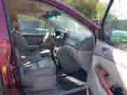 2004 Toyota Sienna XLE z VIN 5TDZA22C14S215400, wystawiony jako IAAI lot #43227648 z przebiegiem 201 333 mil mil oraz . Historia ofert i sprzedaży dostępna na DreamBid. Obrazek 5.