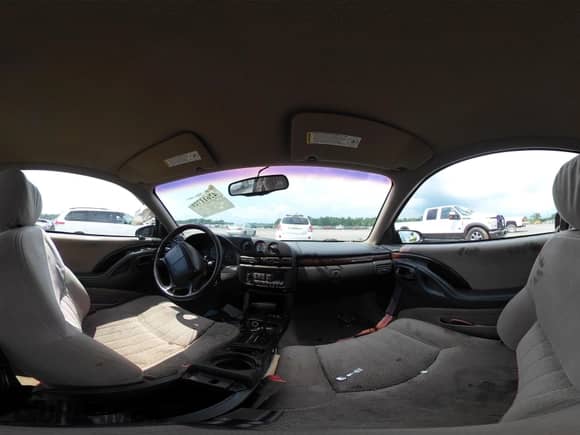 1999 Chevrolet Monte Carlo LS с VIN 2G1WW12M2X9163157, выставлен на аукционе IAAI как лот 42611711 с пробегом 172 723 миль миль и . История ставок и продаж доступна на DreamBid. Изображение 18.