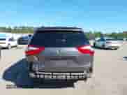 2019 Toyota Sienna XLE Auto Access Seat с VIN 5TDYZ3DC0KS007111, выставлен на аукционе IAAI как лот 43524922 с пробегом 121 396 миль миль и . История ставок и продаж доступна на DreamBid. Изображение 16.