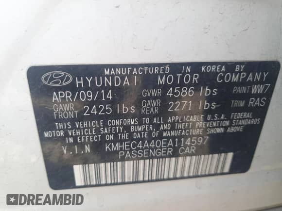 2014 Hyundai Sonata z VIN KMHEC4A40EA114597, wystawiony jako Copart lot #84241935 z przebiegiem 62 154 mil mil oraz Szkoda całkowita • Salvage title. Historia ofert i sprzedaży dostępna na DreamBid. Obrazek 13.
