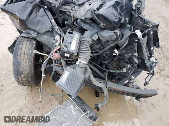 2011 Cadillac Escalade with VIN 1GYS3AEF8BR392625, listed as a Copart auction lot 42227765 with Not provided miles and Non repairable. Bid and sale history available at DreamBid. Image 12.