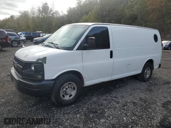 2011 Chevrolet Express Cargo с VIN 1GCWGFFA2B1142629, выставлен на аукционе Copart как лот 82436775 с пробегом 197 796 миль миль и Чистый • Clean title. История ставок и продаж доступна на DreamBid. Изображение 1.